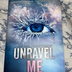 Unravel Me Book Cover Art